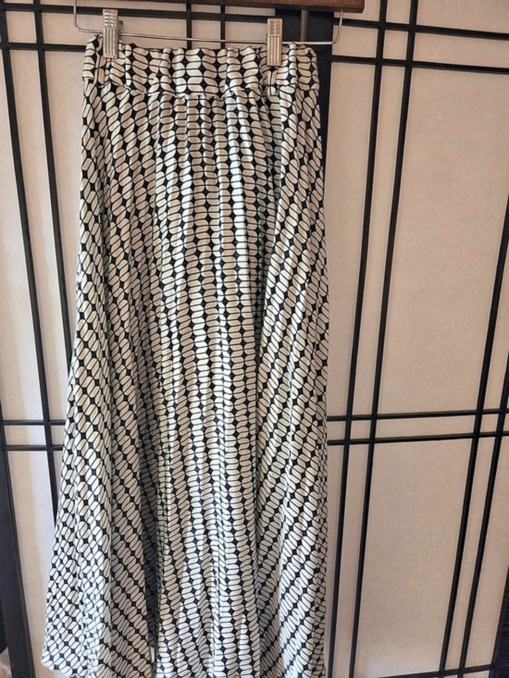 Zara Geometric Maxi Skirt in Black & White Size Medium/small